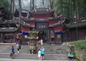 D:\子雅\2011.8成都\SANY0073.JPG